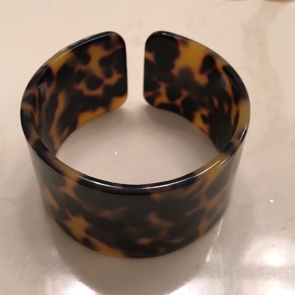 Nordstrom tortoise cuff - Picture 1 of 3